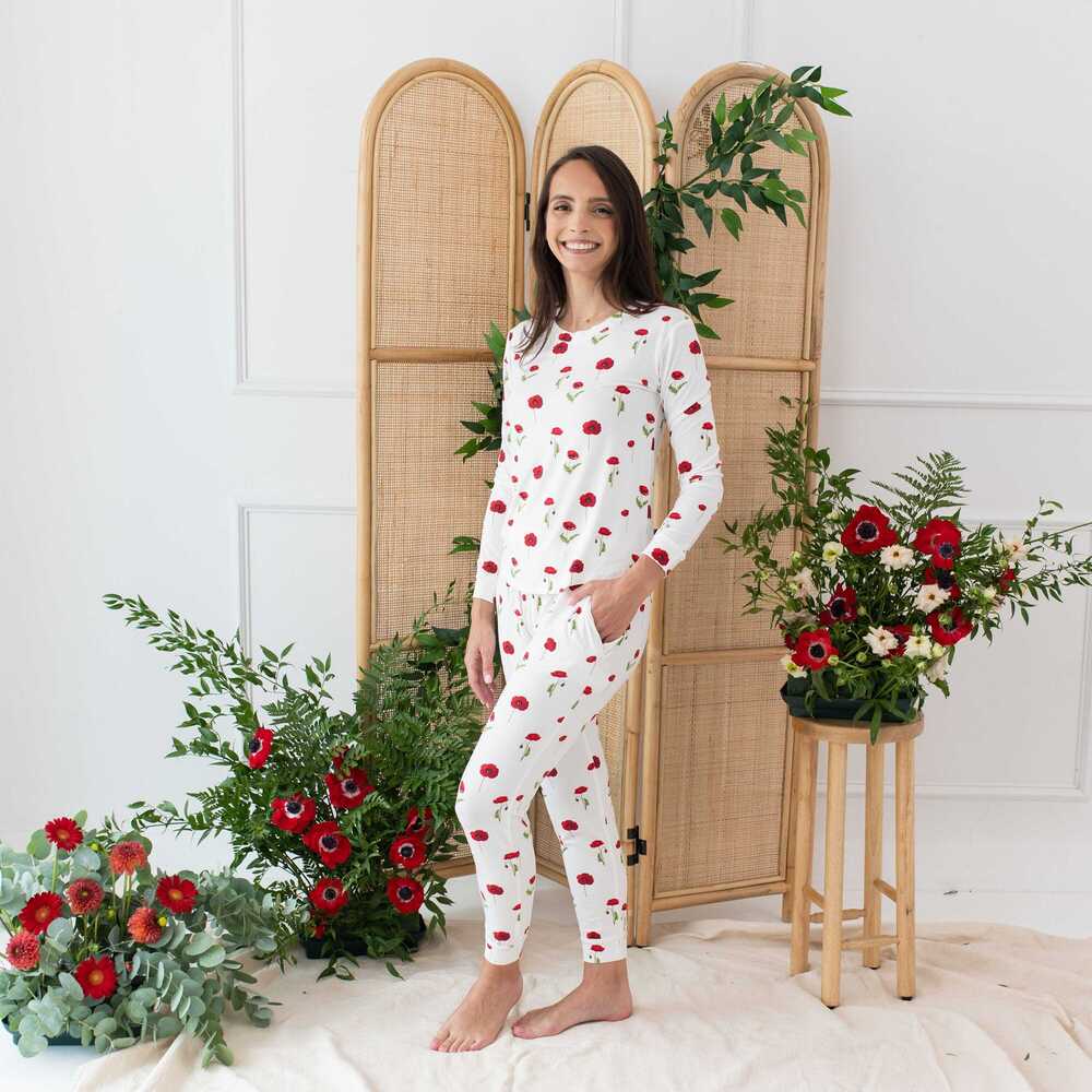 Kyte Baby Women's Jogger Pajama Set in Cloud Poppies